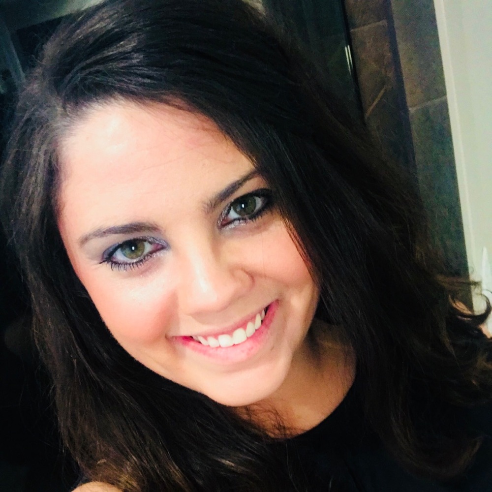 Meet your Posher, Victoria